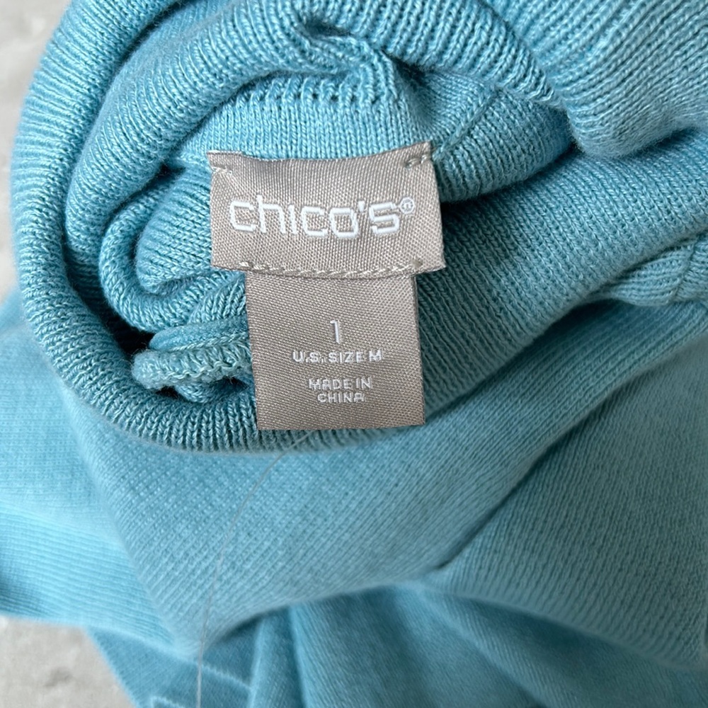 Chicos Womens Blue Turtleneck Sweater Size Medium Coolmax Technology NWT - Picture 6 of 12